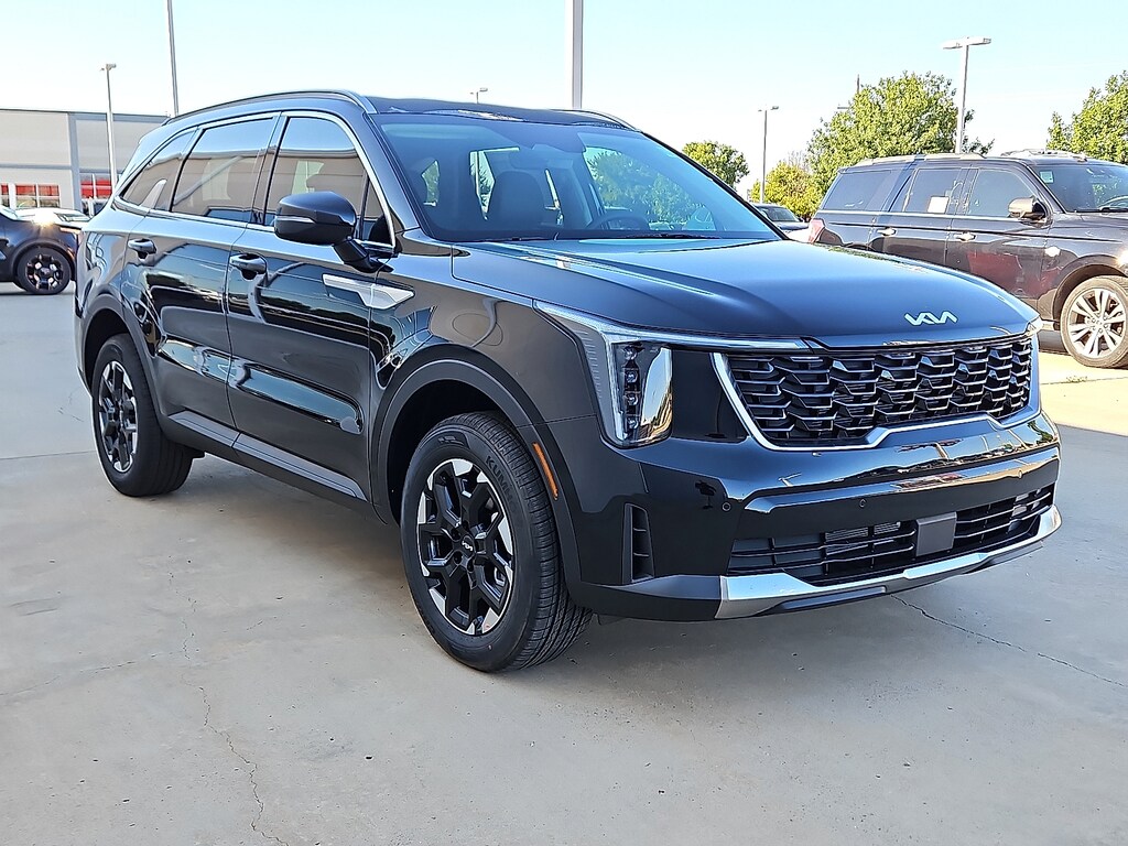 New 2026 Kia Sorento S SUV