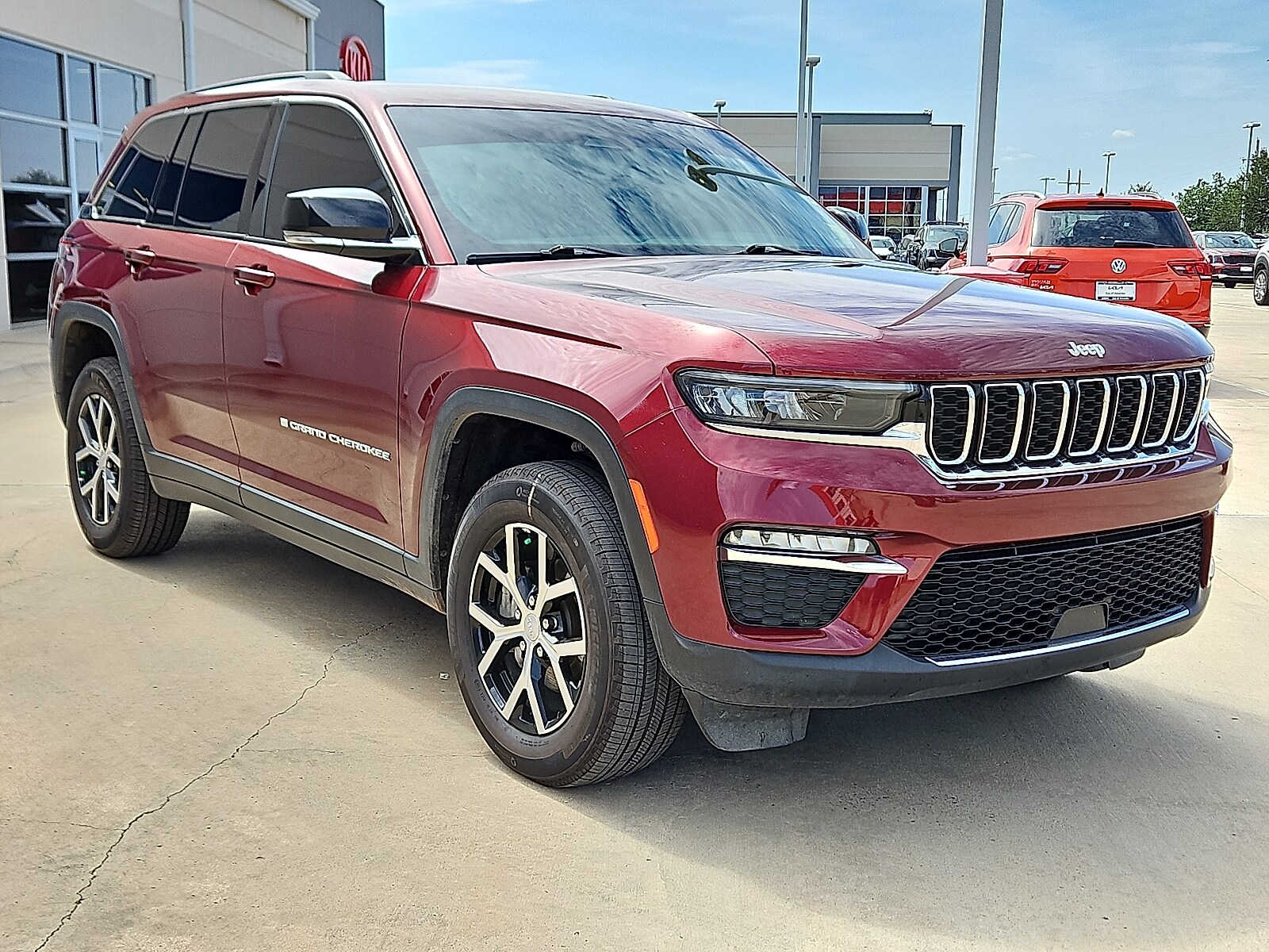 2024 Jeep Grand Cherokee Limited photo 3