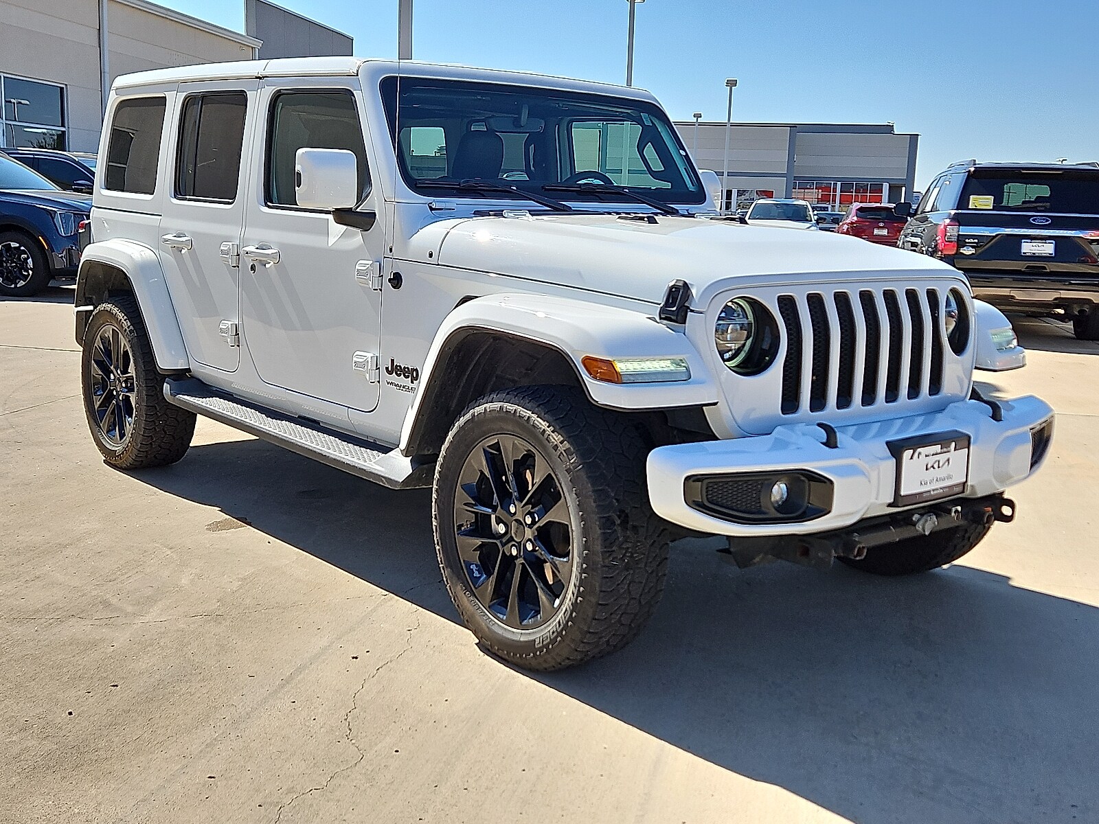 2020 Jeep Wrangler Unlimited Sahara photo 4