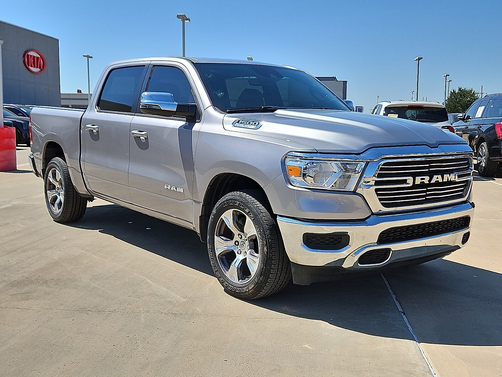 2024 Ram 1500 Laramie photo 2