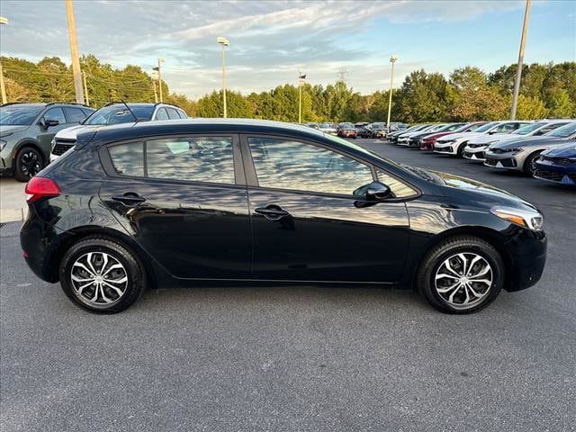 Used 2017 Kia Forte5 LX with VIN KNAFK5A86H5702437 for sale in Pendleton, SC