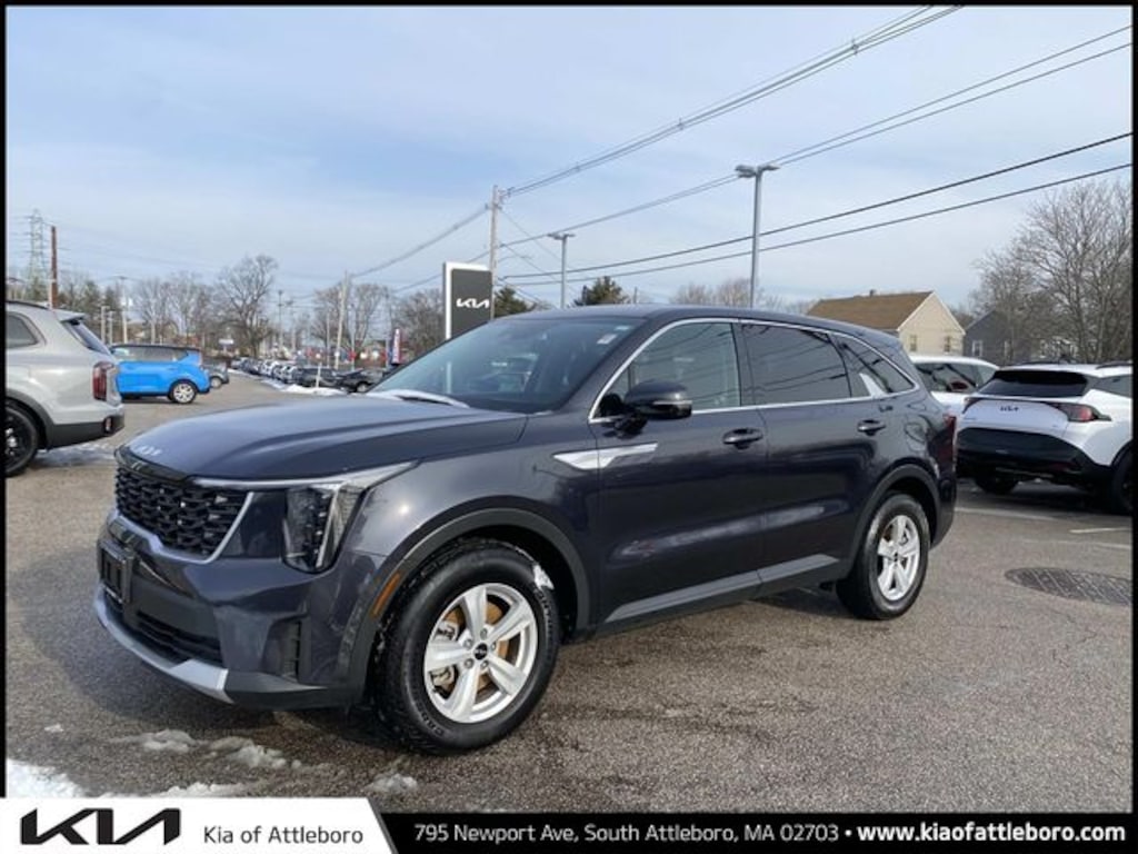 Certified 2025 Kia Sorento LX SUV