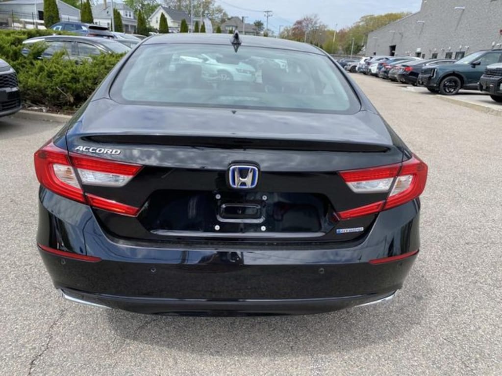 Used 2022 Honda Accord Hybrid EX-L Sedan
