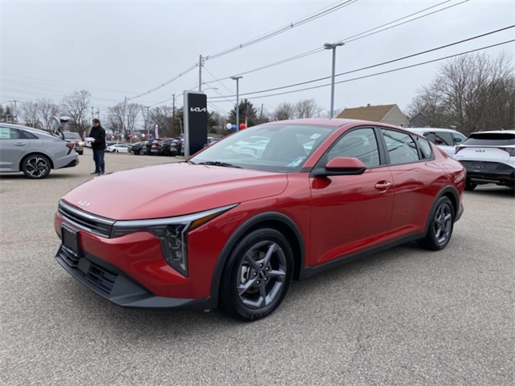 Used 2025 Kia K4 LXS Sedan