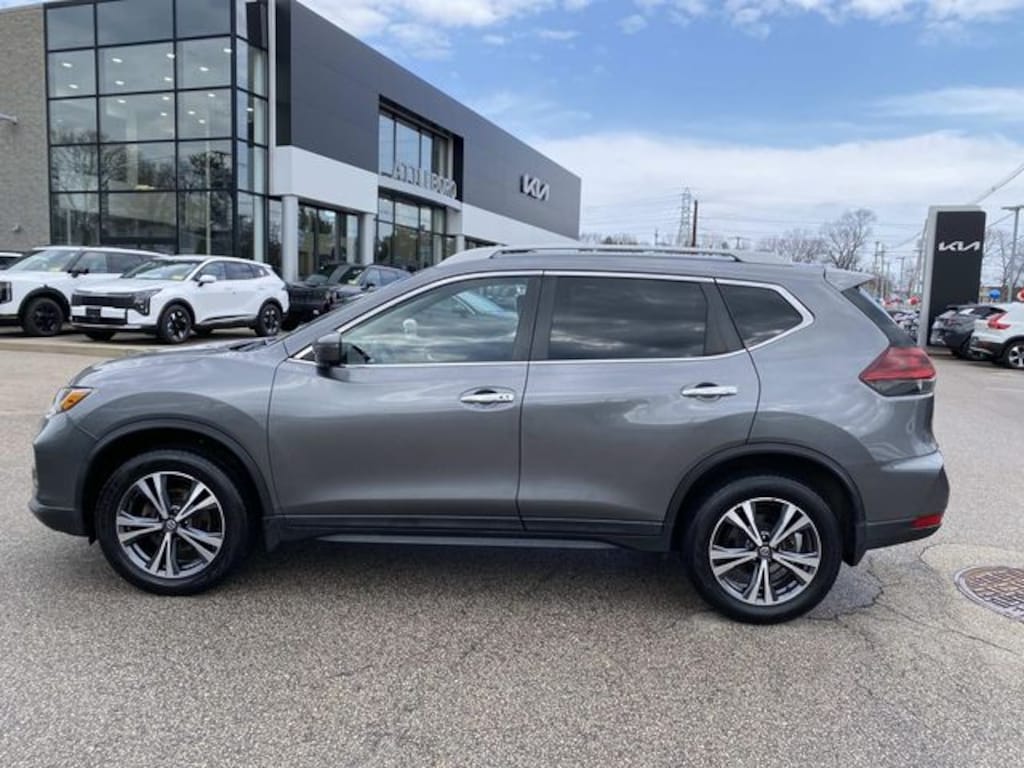 Used 2019 Nissan Rogue SV SUV