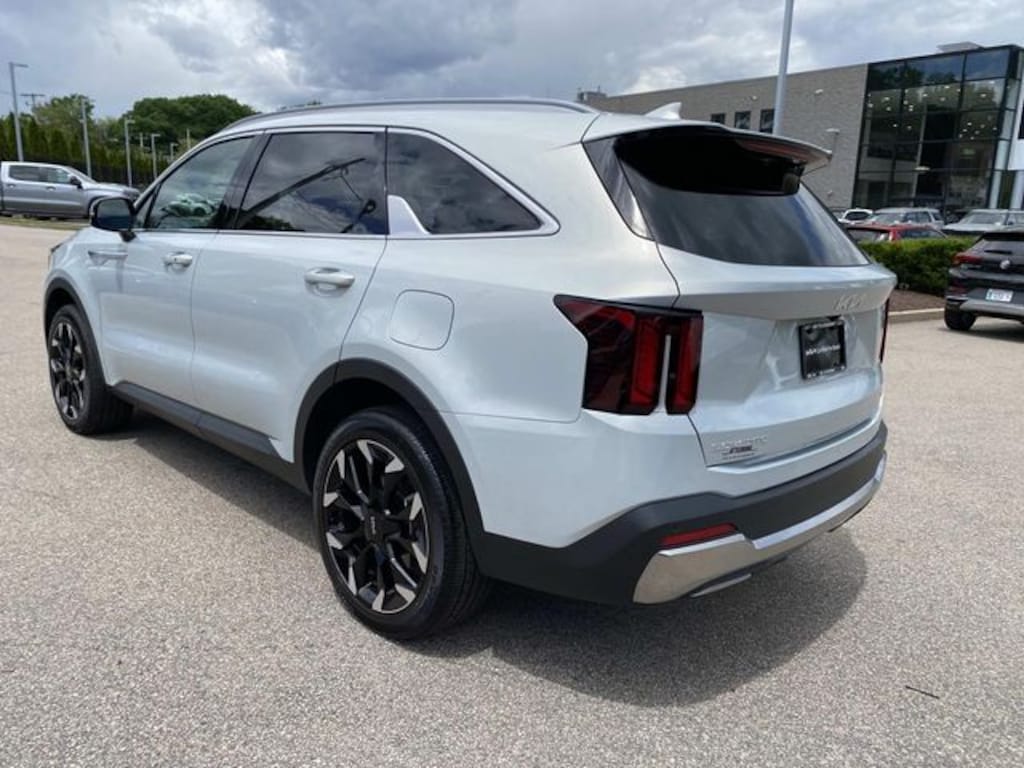 Used 2026 Kia Sorento EX SUV