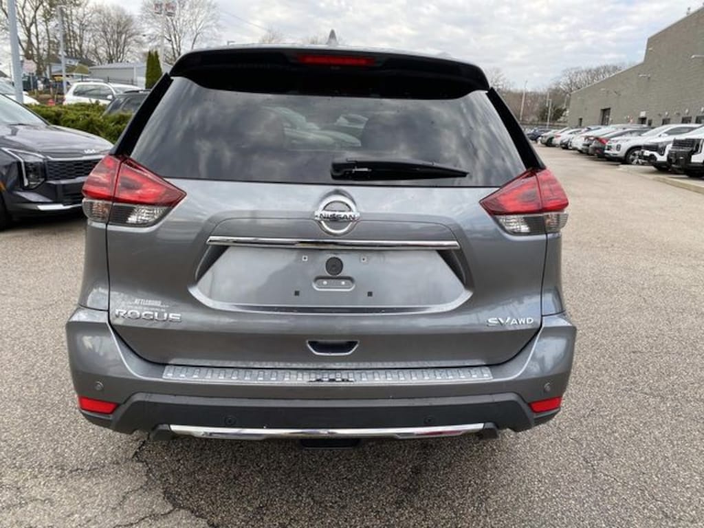 Used 2019 Nissan Rogue SV SUV