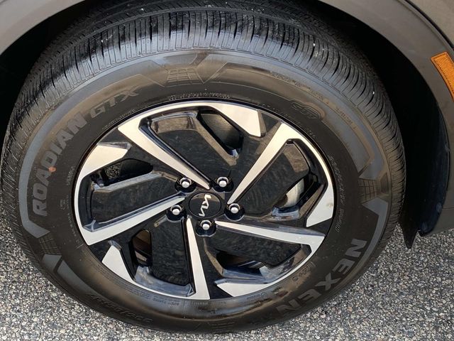 Photo 24