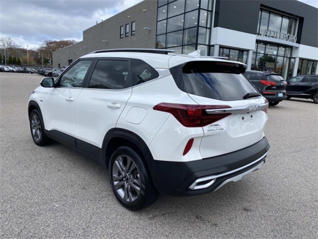 Used 2023 Kia Seltos S SUV