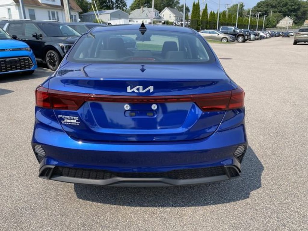 Used 2023 Kia Forte LXS Sedan