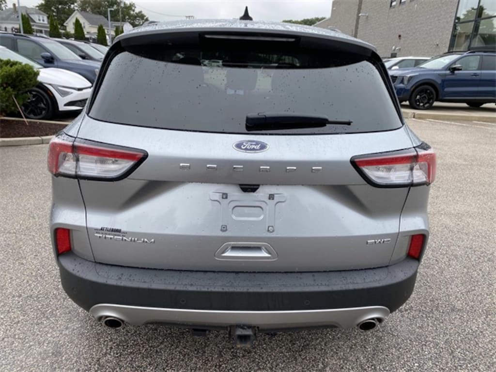 Used 2022 Ford Escape Titanium SUV