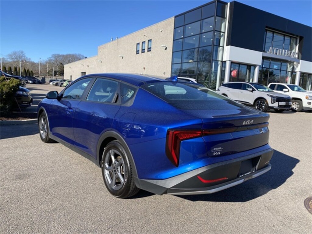 Certified 2025 Kia K4 LXS Sedan