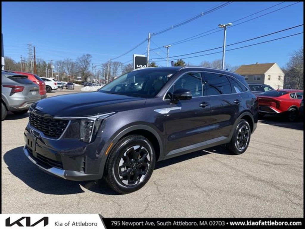 Used 2025 Kia Sorento S SUV