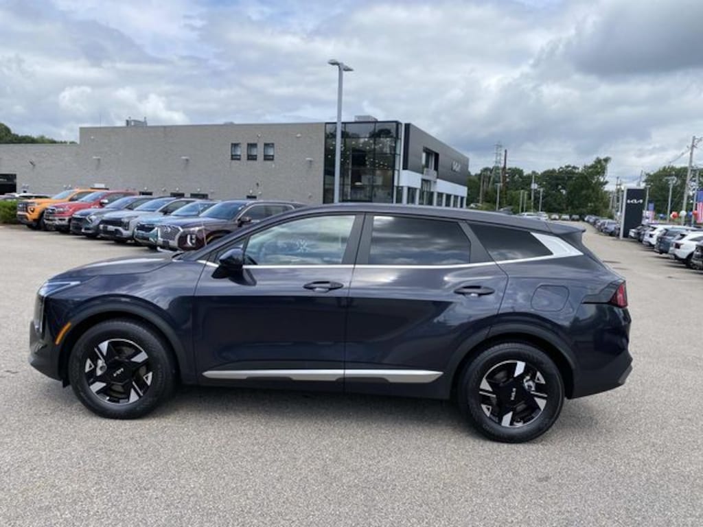 Used 2026 Kia Sportage LX SUV