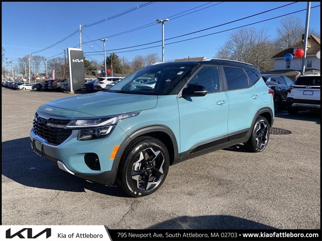 2025 Kia Seltos S's photo