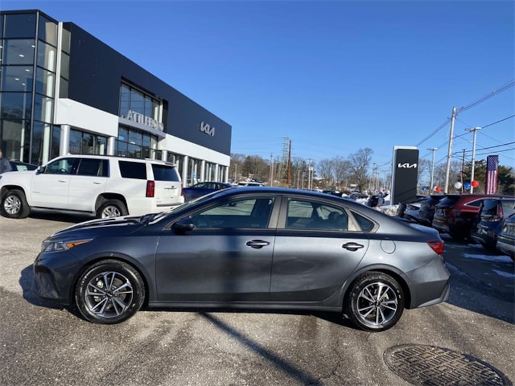 Used 2024 Kia Forte LXS Sedan