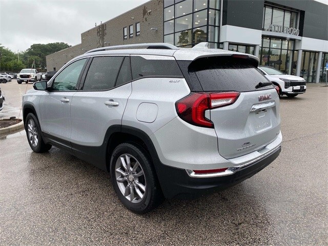 2022 Gmc Terrain SLT photo 3