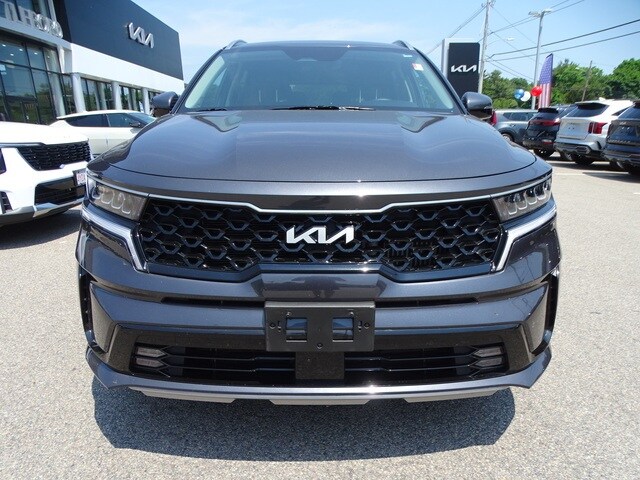 Used 2023 Kia Sorento EX Hybrid with VIN KNDRHDLG1P5194583 for sale in Attleboro, MA