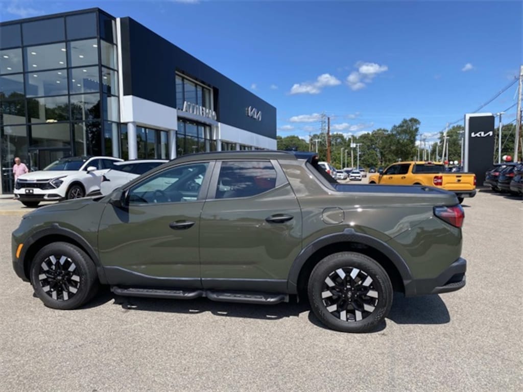 Used 2025 Hyundai Santa Cruz SEL Activity Truck Crew Cab