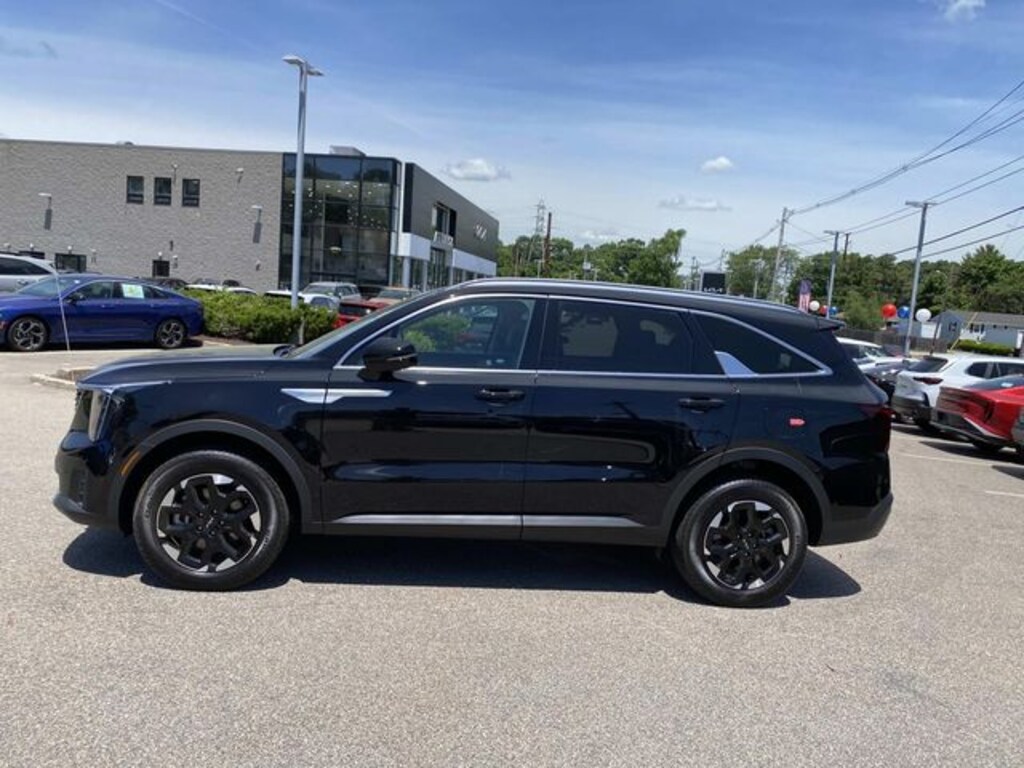 Used 2026 Kia Sorento S SUV