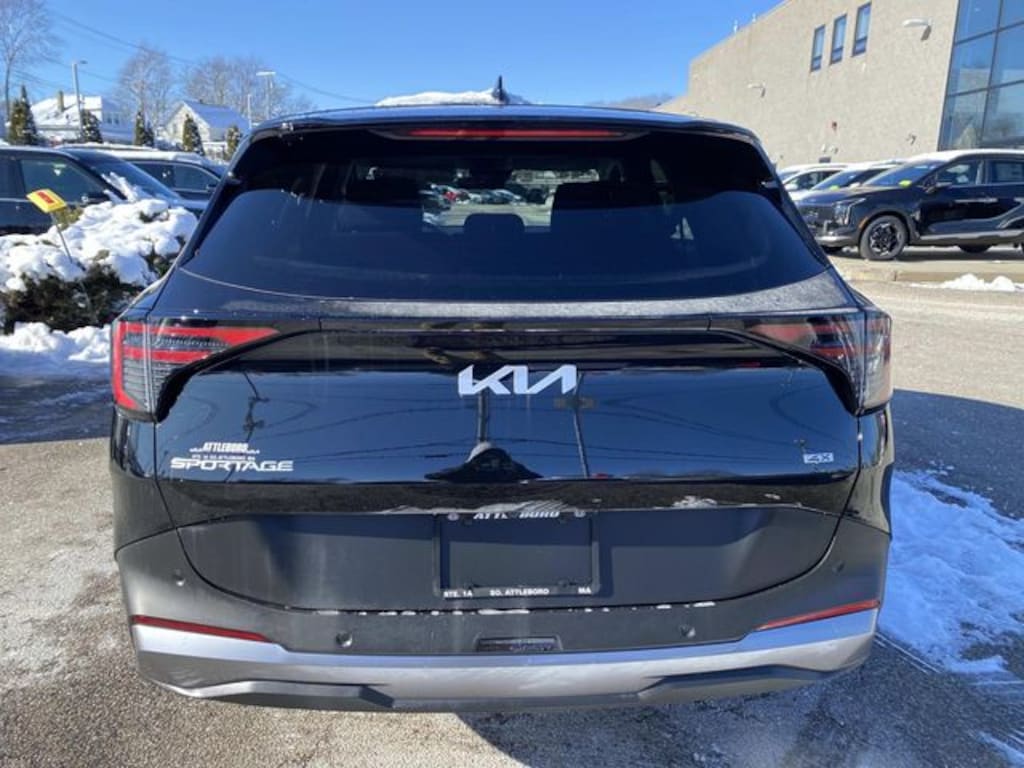 Used 2026 Kia Sportage LX SUV