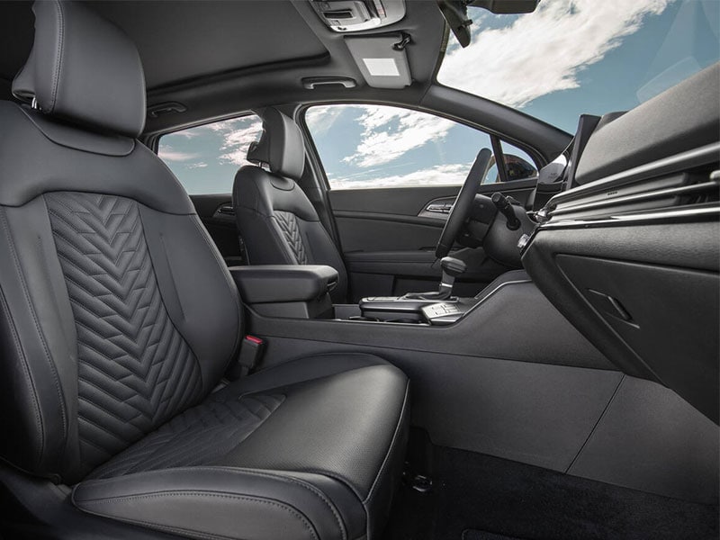 2026_Sportage-interior.jpg