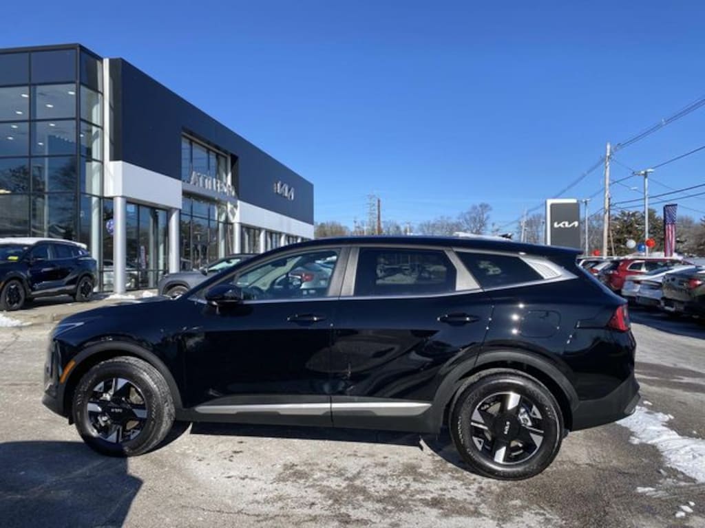 Used 2026 Kia Sportage LX SUV