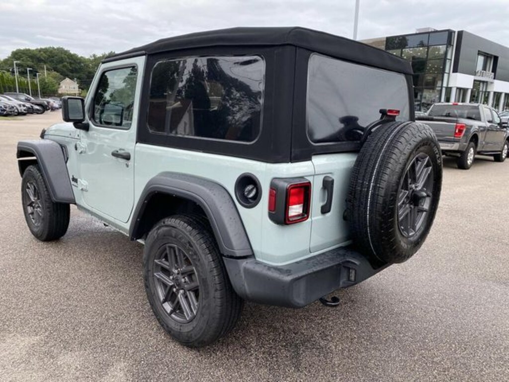 Used 2024 Jeep Wrangler Sport SUV