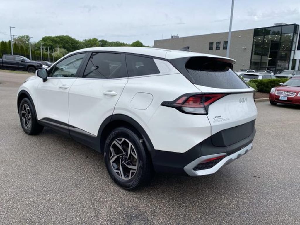 Used 2023 Kia Sportage LX SUV