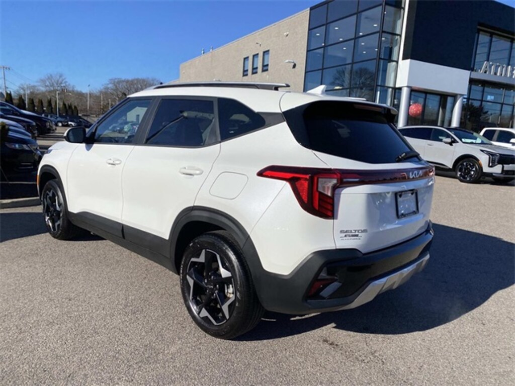 Used 2025 Kia Seltos S SUV