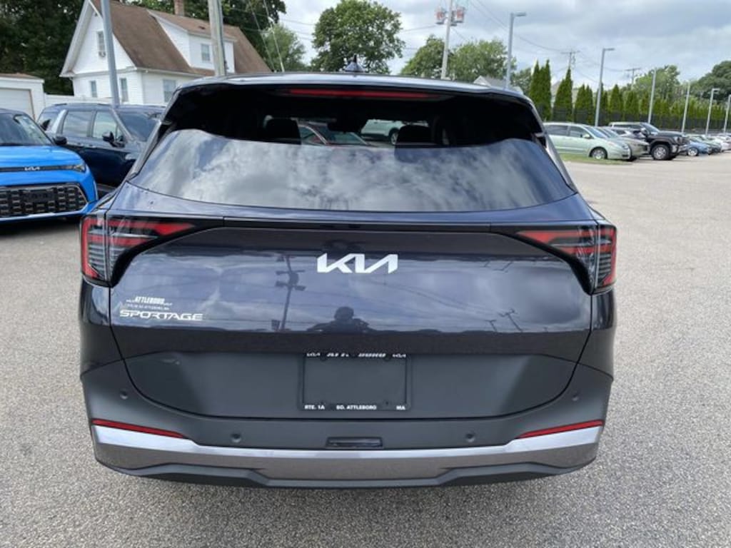 Used 2026 Kia Sportage LX SUV