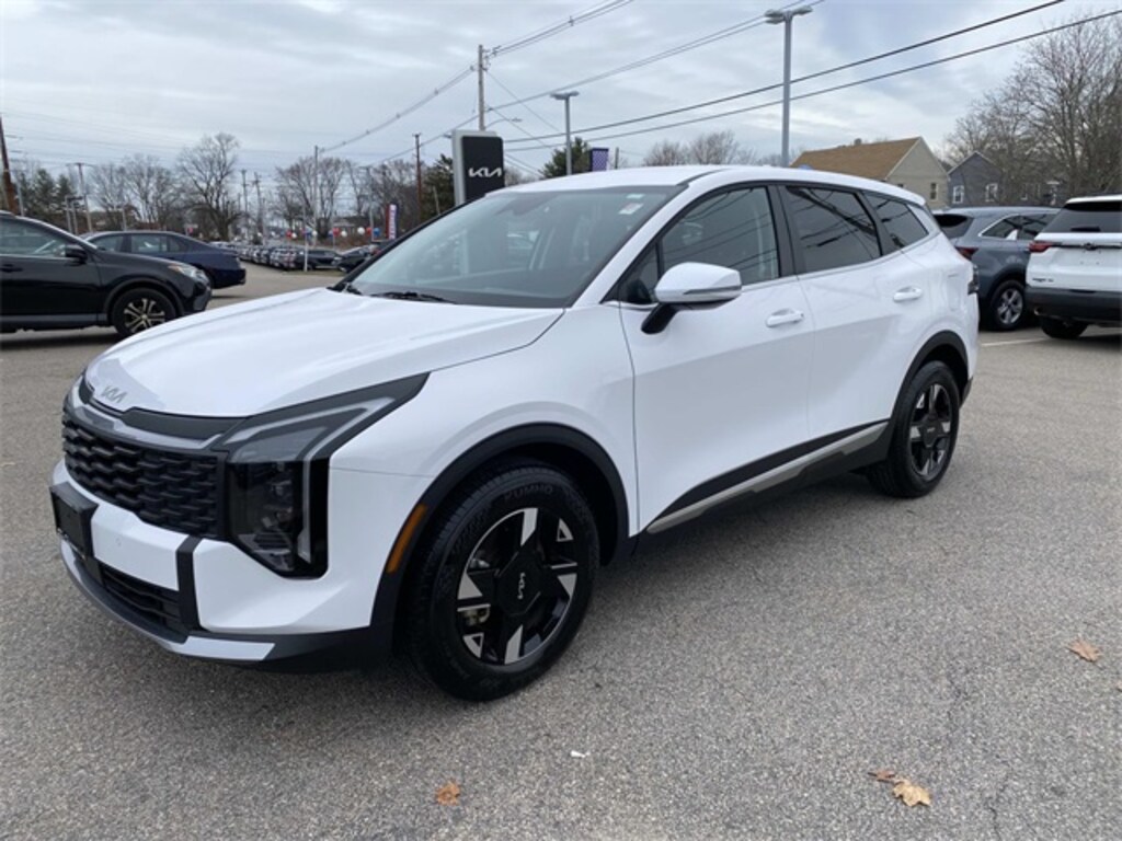 Certified 2026 Kia Sportage LX SUV