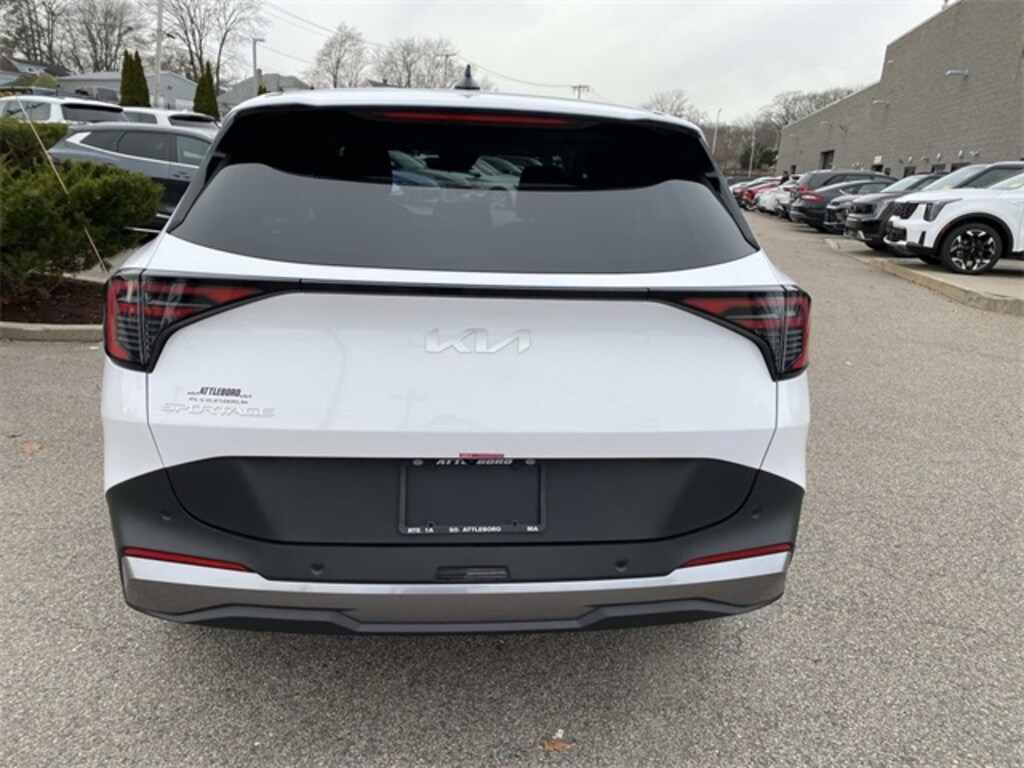 Certified 2026 Kia Sportage LX SUV