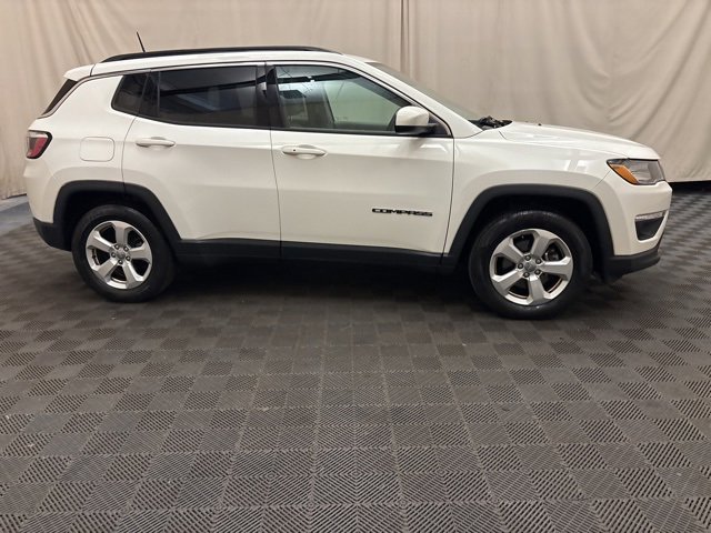 2018 Jeep Compass Latitude photo 3