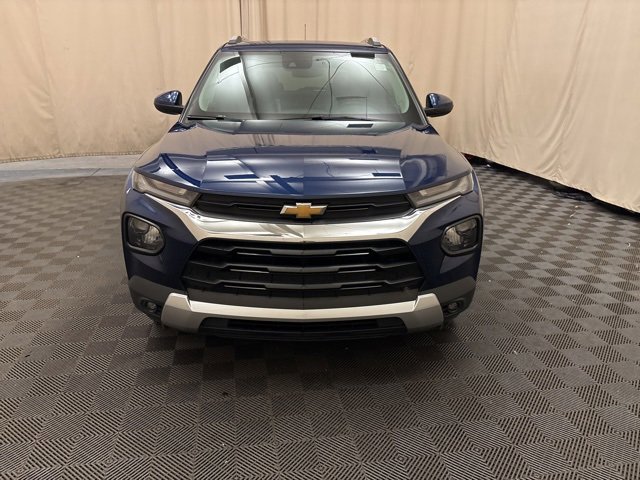 2022 Chevrolet Trailblazer LT photo 2