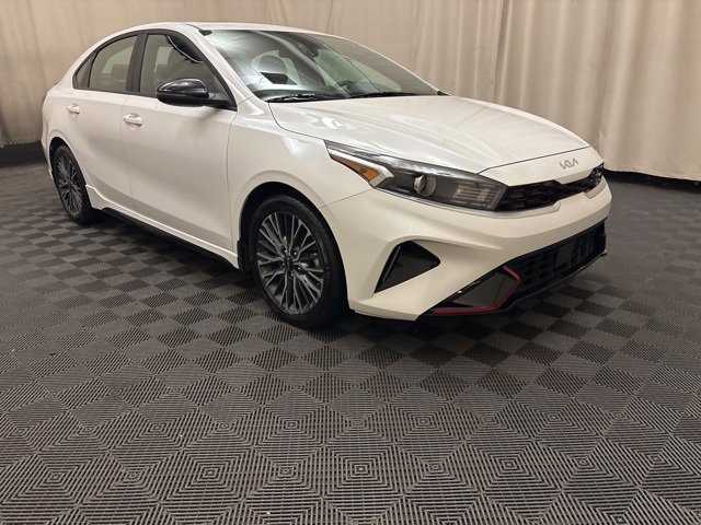 2024 Kia Forte GT-Line photo 3