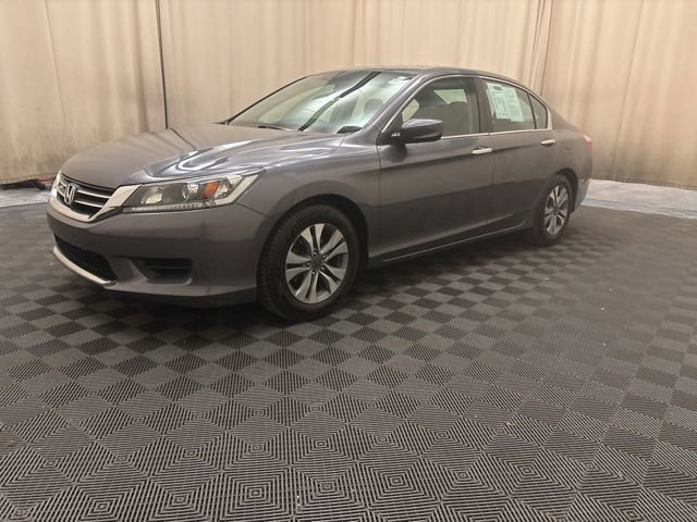 2013 Honda Accord LX Auto's photo