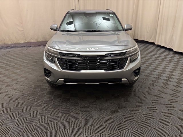 2026 Kia Seltos S photo 2