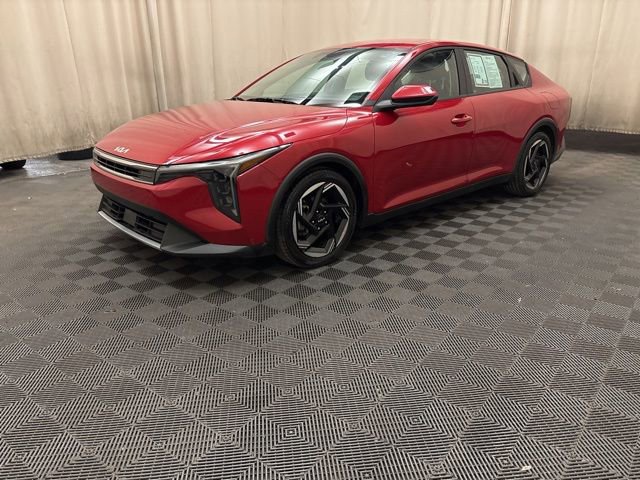 2025 Kia K4 EX AT's photo
