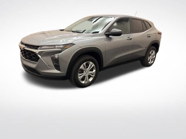 2024 Chevrolet Trax LS's photo