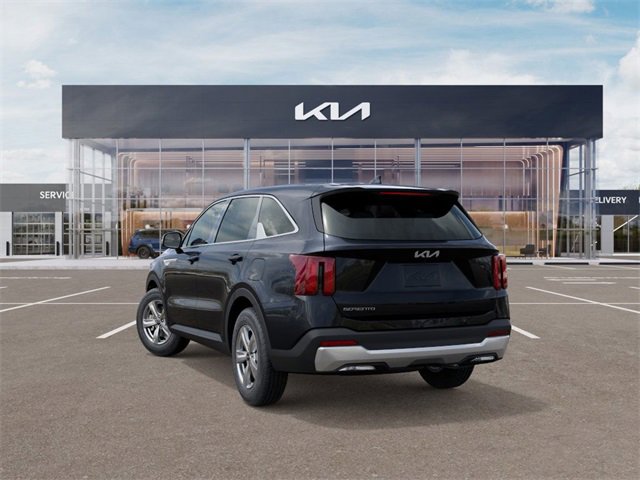 2025 Kia Sorento LX photo 4