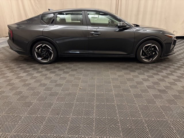 2025 Kia K4 EX photo 4
