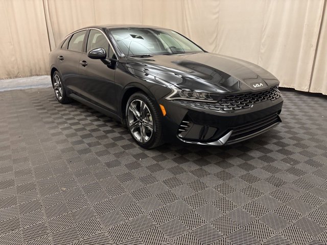 2023 Kia K5 EX photo 3