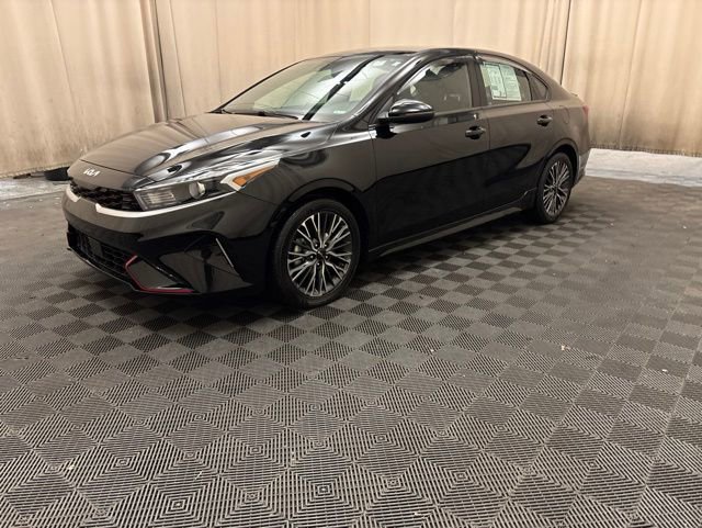 2024 Kia Forte GT-Line AT's photo