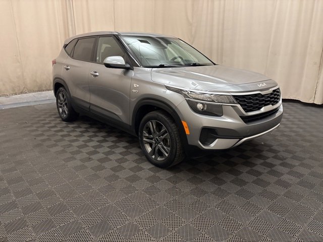 2022 Kia Seltos LX photo 3