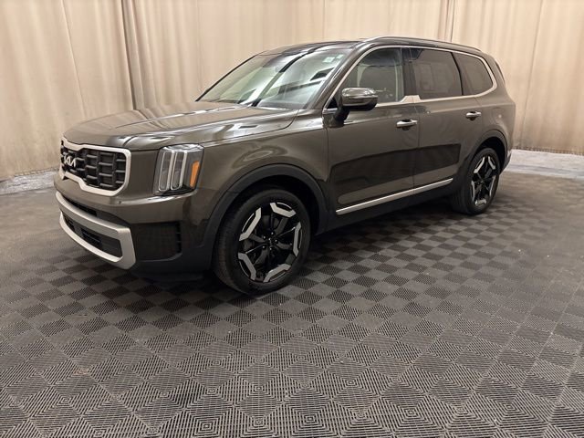 2024 Kia Telluride S FWD's photo