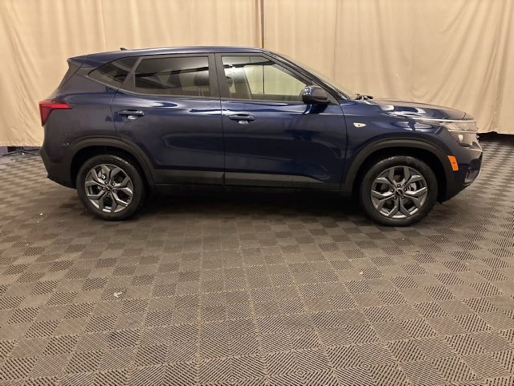 Certified 2026 Kia Seltos LX SUV