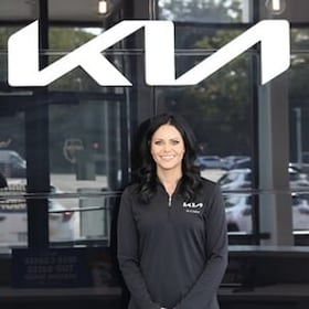 Staff member Catherine Fleischhauer from ID_f60c635b45dc