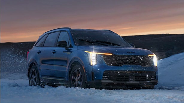 2026%20Kia%20Sorento%20Hybrid%20vs%202026%20Toyota%20Highlander%20Hybrid%20Which%20Hybrid%20SUV%20Offers%20Better%20Everyday%20Value%20Post.jpg