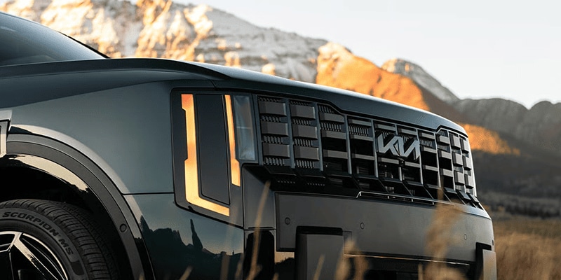 2027%20Kia%20Telluride%20Gas%20vs%20Hybrid-%20Which%20Powertrain%20Is%20Right%20for%20Your%20Family_%20post.png
